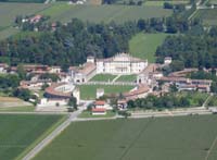 CLICCA PER ENTRARE